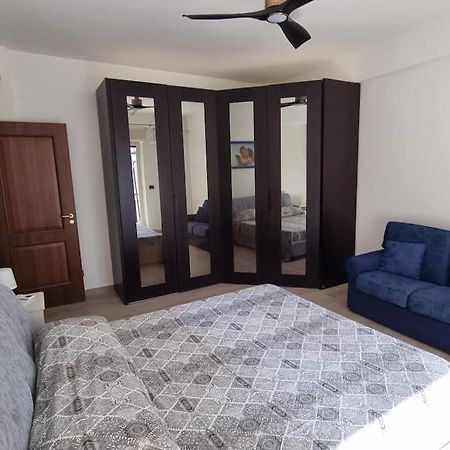 La Casa Sul Viale Apartment Реджо ди Калабрия Екстериор снимка