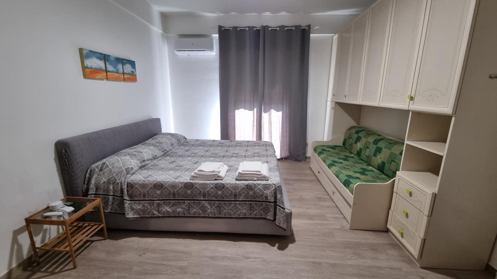 La Casa Sul Viale Apartment Реджо ди Калабрия Екстериор снимка